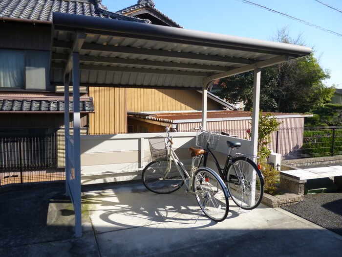 駐輪場 ハーモニー