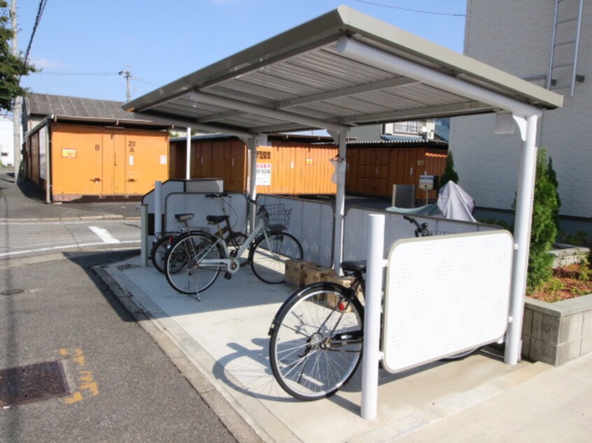 駐輪場 ファミール神郷Ⅱ