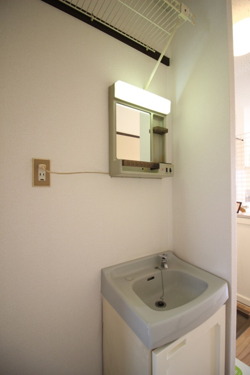 洗面 サンライフ春香B