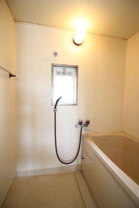 バス／シャワールーム等 サンライフ春香B