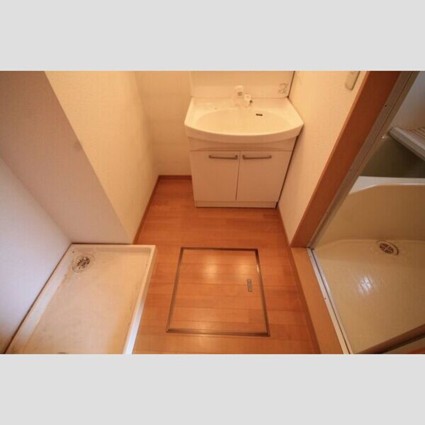 洗面 APERIRE　B棟