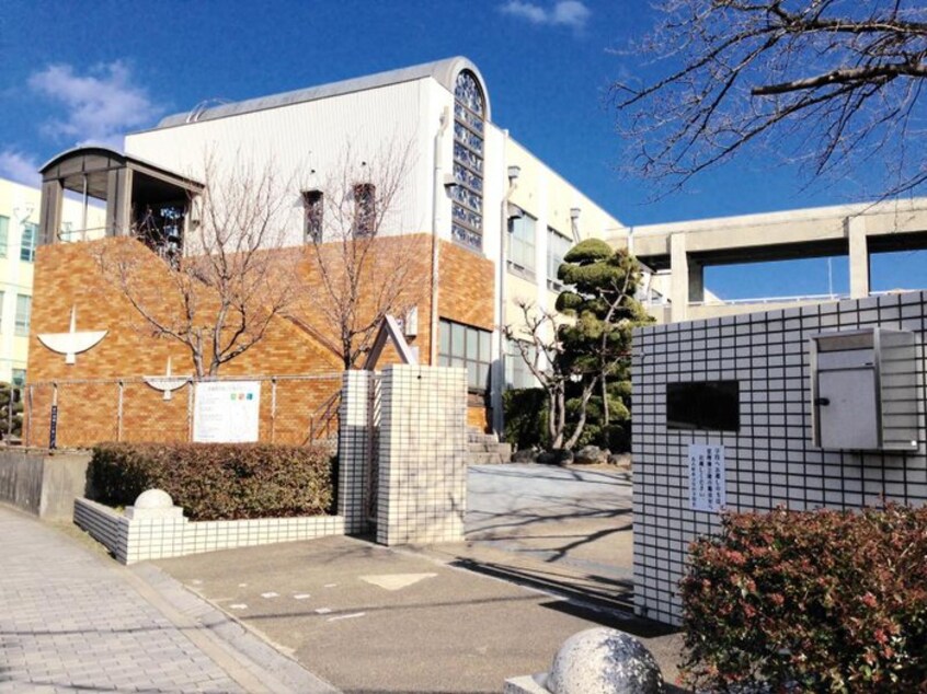 宮中学校(中学校/中等教育学校)まで650m ファミール熱田