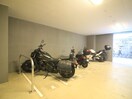 バイク置き場 ﾌﾟﾚｻﾝｽ丸の内ｱﾄﾞﾌﾞﾙ(1406)