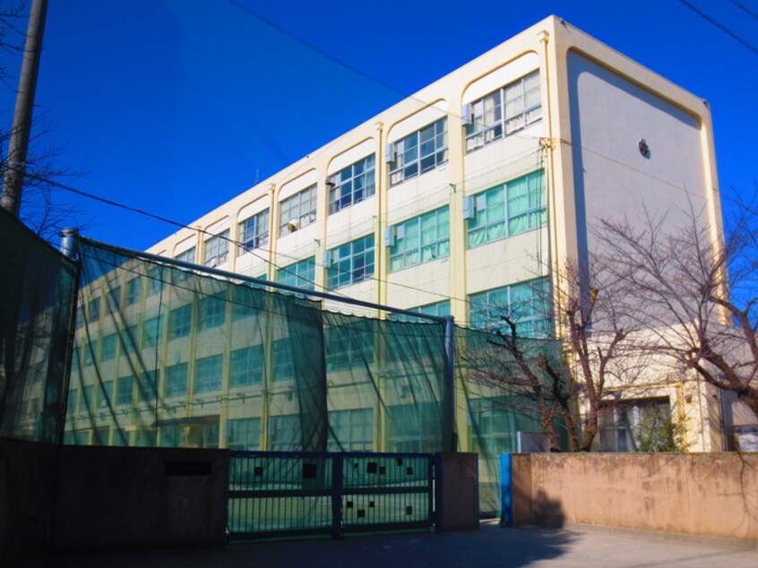 北中学校(中学校/中等教育学校)まで283m フォレストメゾン楠 D棟