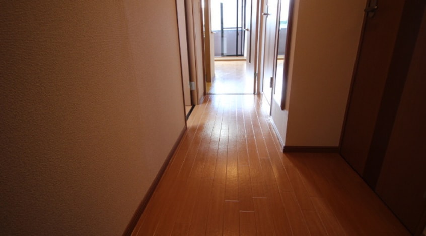 廊下 リバパレス鶴舞