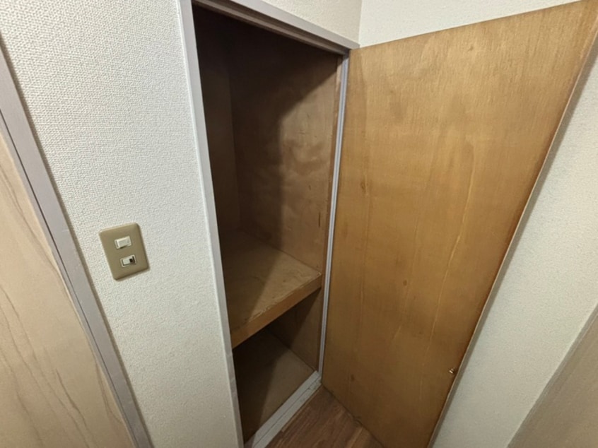 収納 ユトリロ大曽根