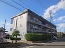 松が根グリーンコーポの外観