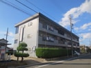 松が根グリーンコーポの外観