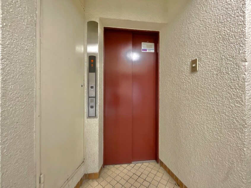 エントランス部分 宝第一スカイハイツ(206)