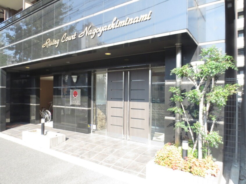 エントランス部分 ﾗｲｼﾞﾝｸﾞｺｰﾄ名古屋駅南（404）