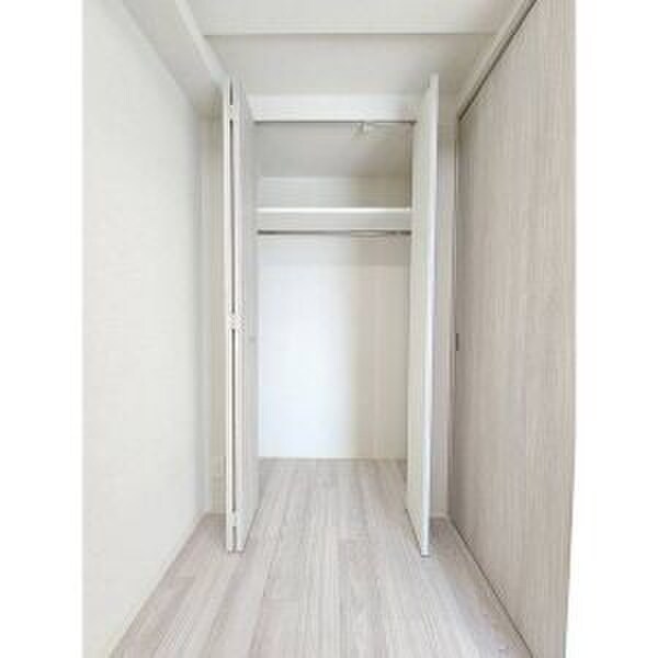 収納 ﾃﾞｨｱﾚｲｼｬｽ名古屋浄心(1001)