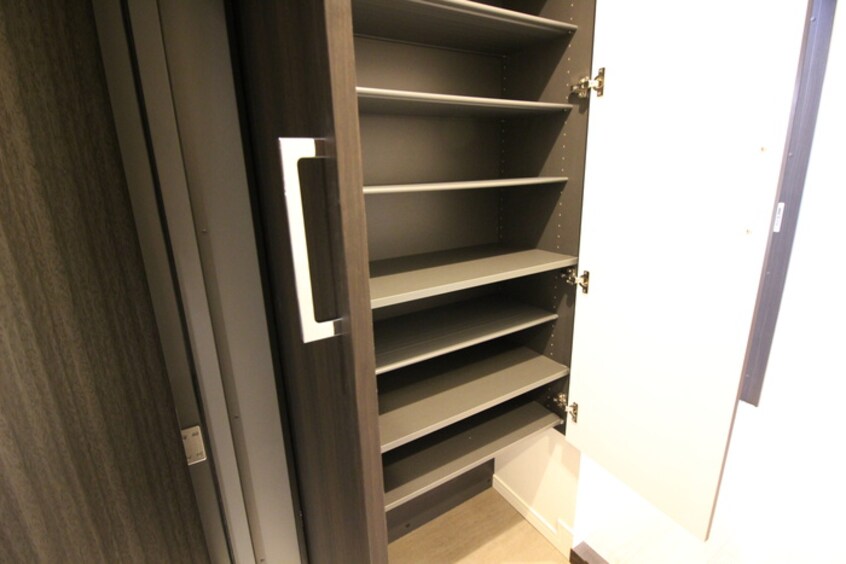 靴箱 グランルクレ新栄ウエスト