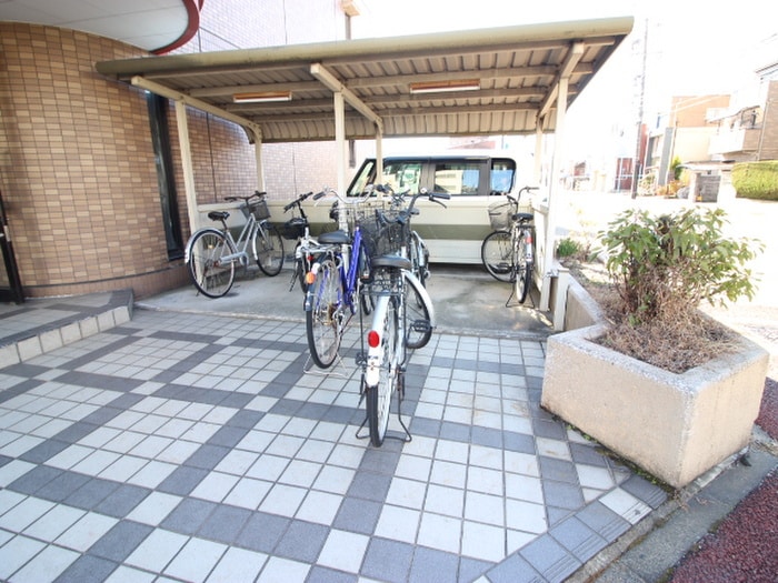 駐輪場 パークサイドＫ