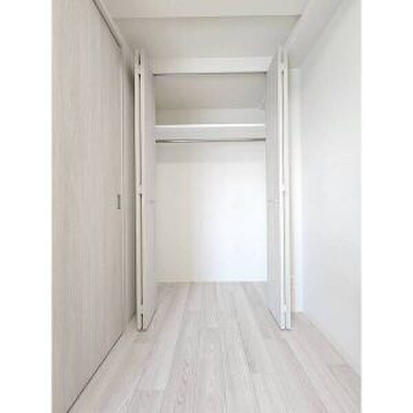 収納 ﾃﾞｨｱﾚｲｼｬｽ名古屋浄心(1304)