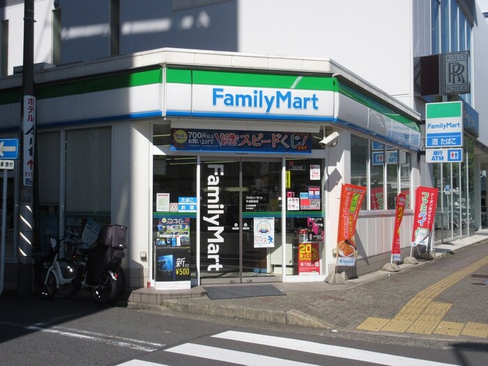 ファミリーマート 今池駅前店(コンビニ)まで147m パルティール今池(304)