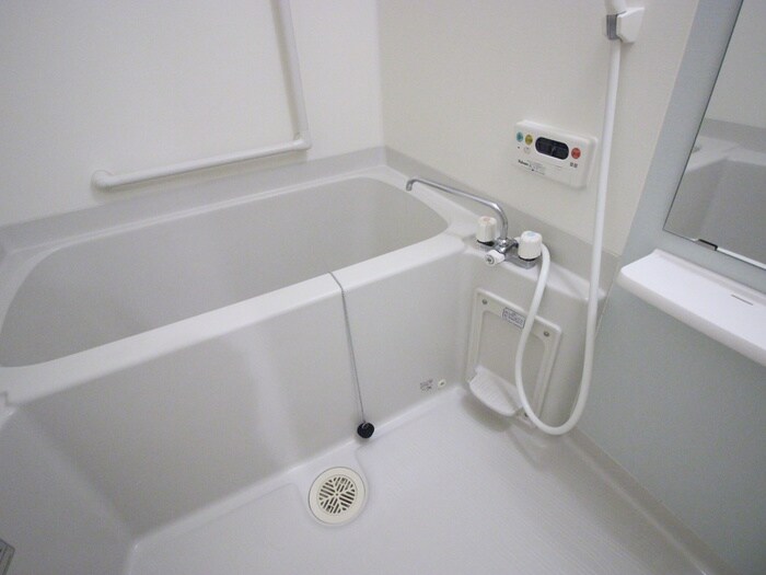 バス／シャワールーム等 サンリット・レジデンスＡ(1110)