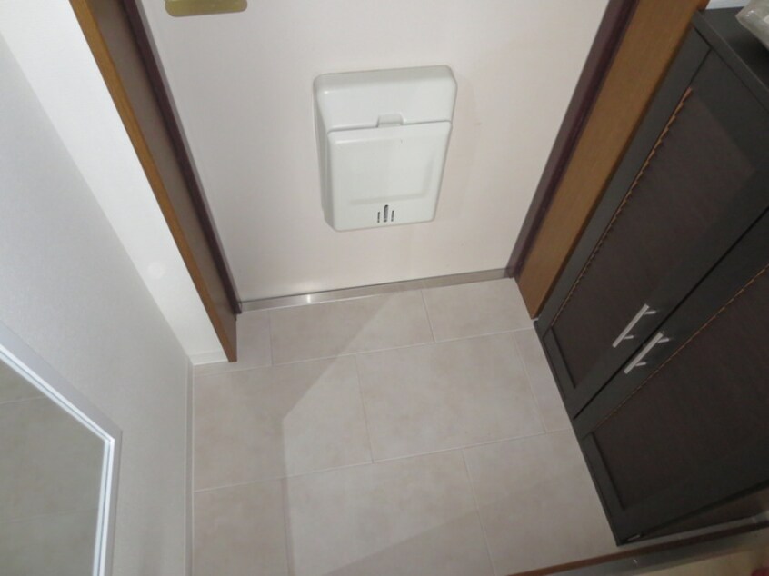 玄関 シャイニングシティー木曽川