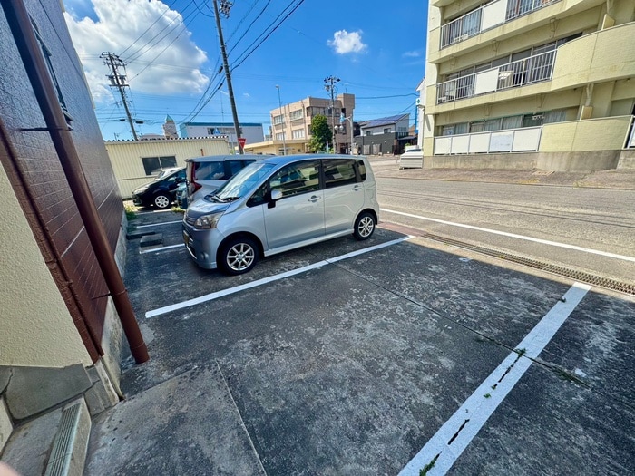 駐車場 グラッセ高浜