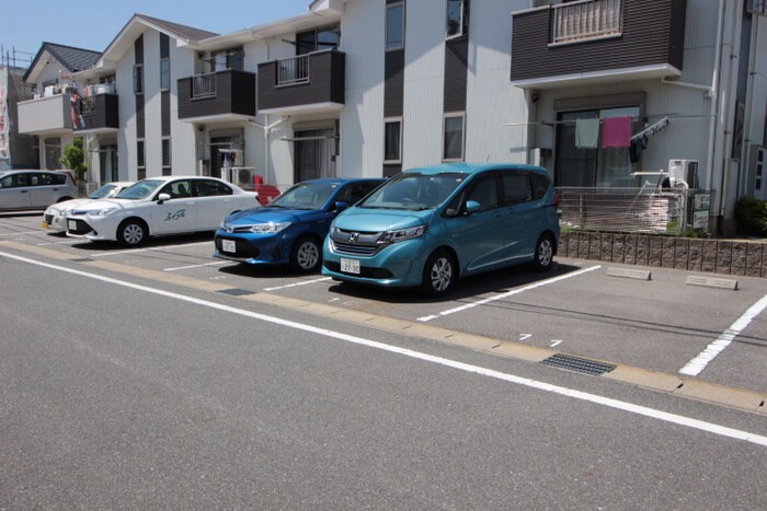 駐車場 すまいる共和西