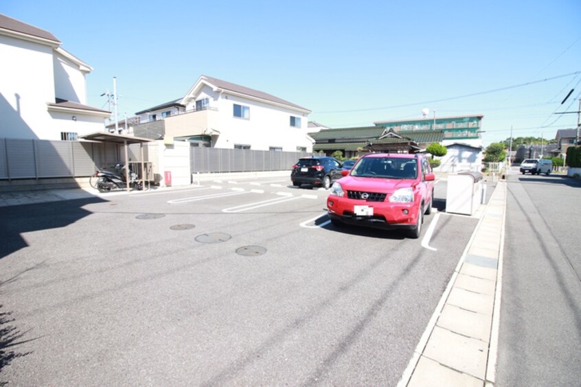 駐車場 マルベリー