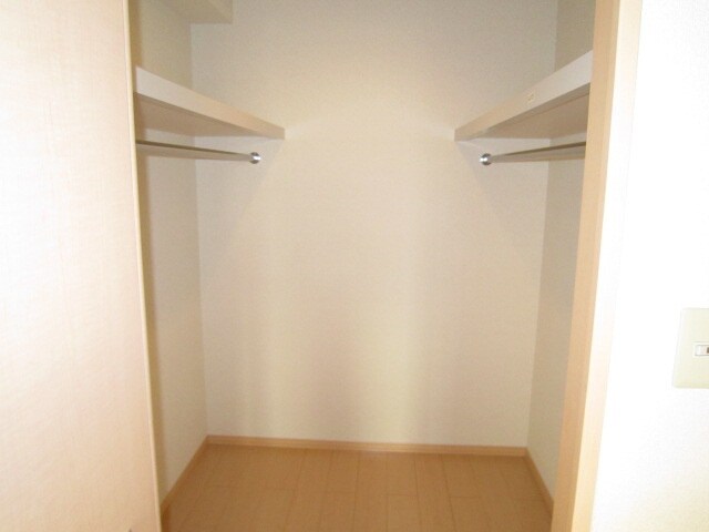 収納 ＲｉｖｅｒＥａｓｔ北畑Ｂ