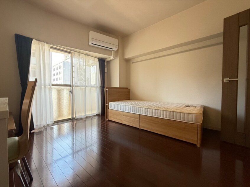 居室 アマ－レ葵