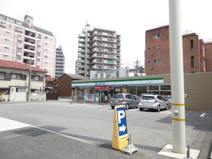 ファミリーマート　平安一丁目店(コンビニ)まで240m Bay Tree OZONE