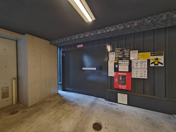 駐車場 レジディア東桜