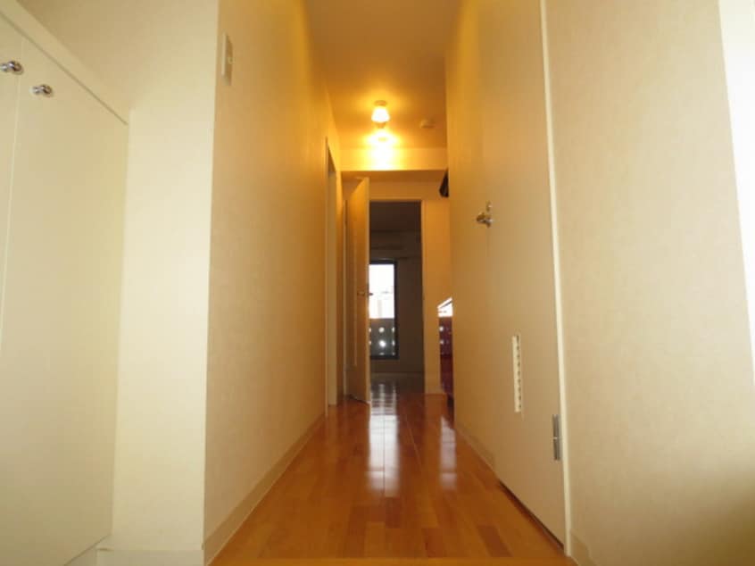 廊下 レジディア東桜