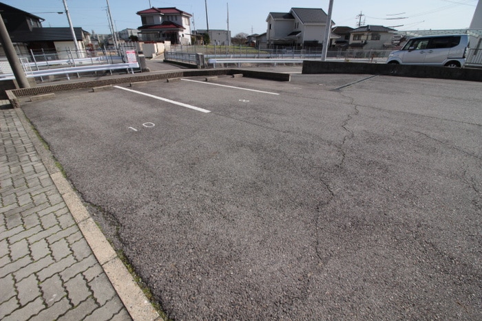 駐車場 リバ－サイド桶狭間