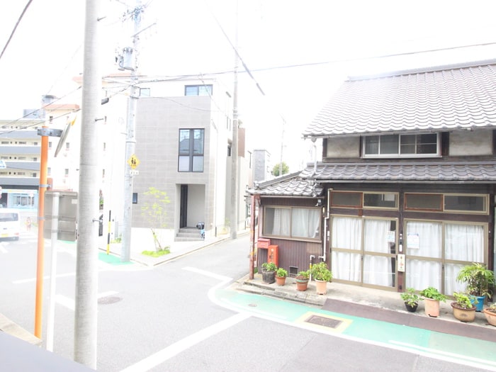 室内からの展望 Ratcliffe(ラットクリフ)