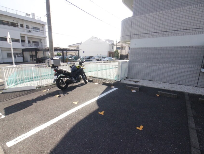 バイク置き場 グランドパ－ク