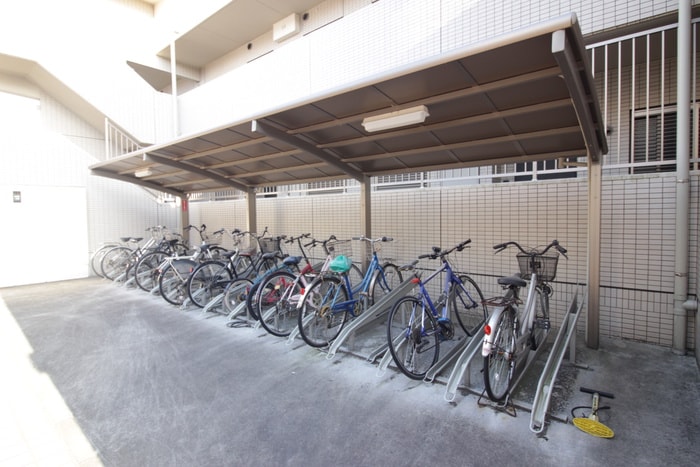 駐輪場 じゅうえーる