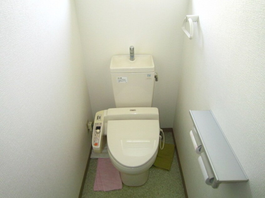 トイレ クリーンメゾンアラタマ