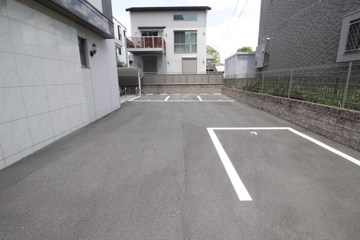 駐車場 エントピア桜山