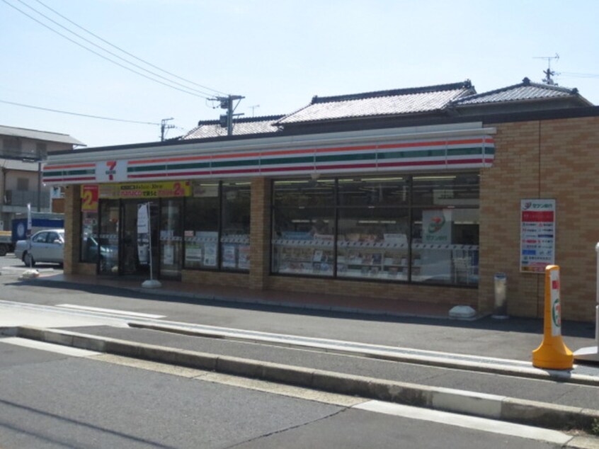 セブンイレブン名古屋高田町2丁目店(コンビニ)まで159m Ｂｒａｎｃｈｅ桜山