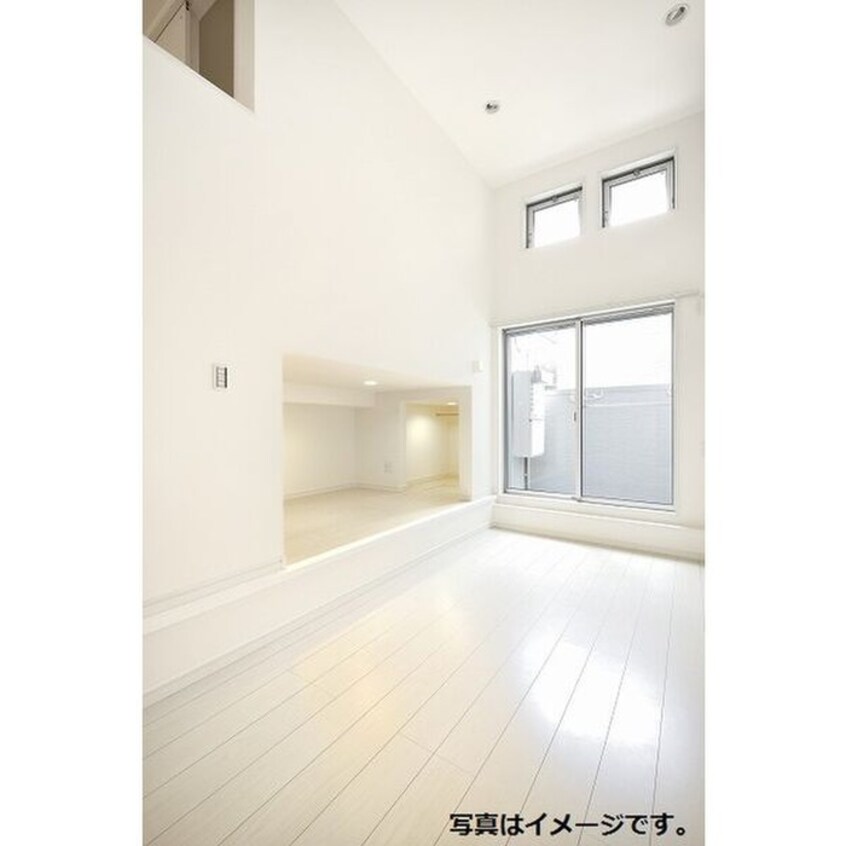 居室 プレミア中島