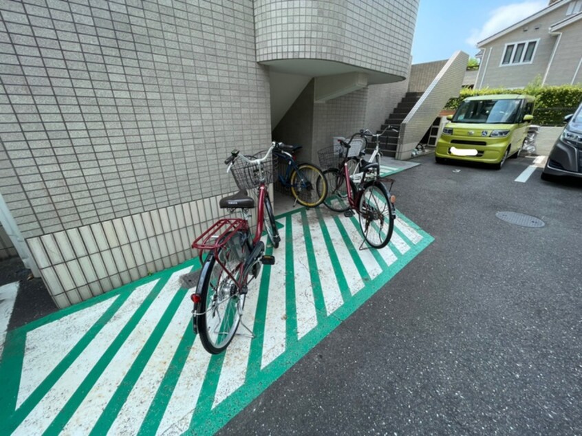 駐輪場 グランヴィア徳川