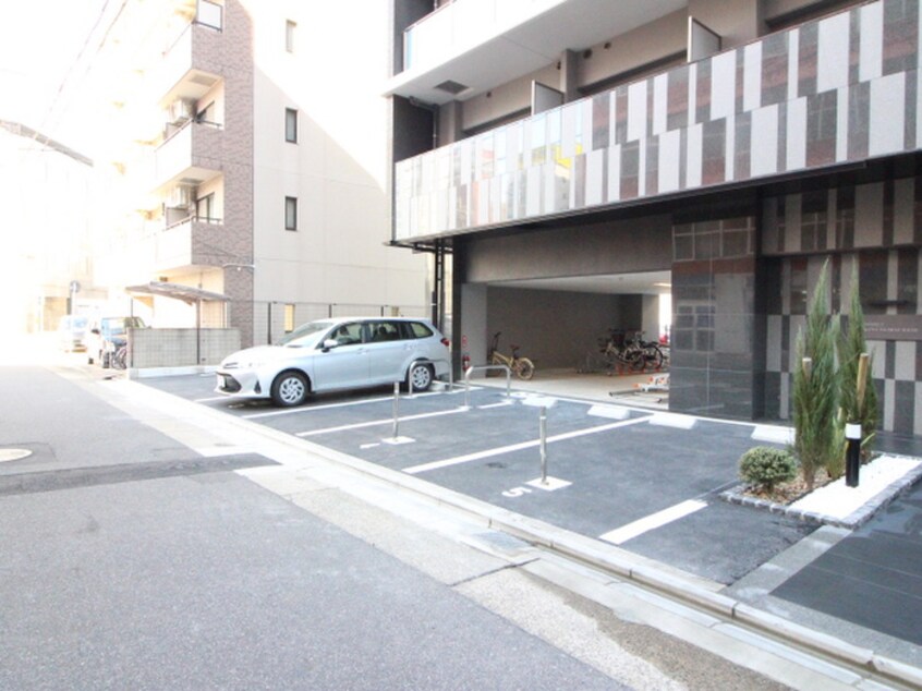 駐車場 プレサンス千種駅前レイズ