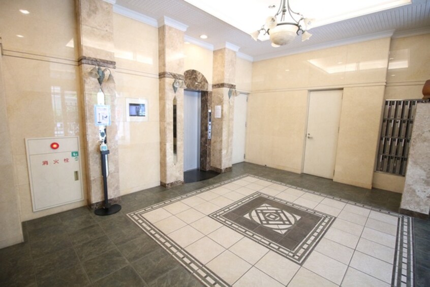 エントランス部分 プレサンス桜通アベニュー(1007)