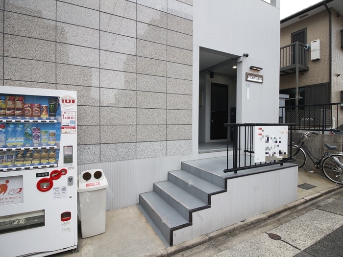 エントランス部分 レクセルヒカリ