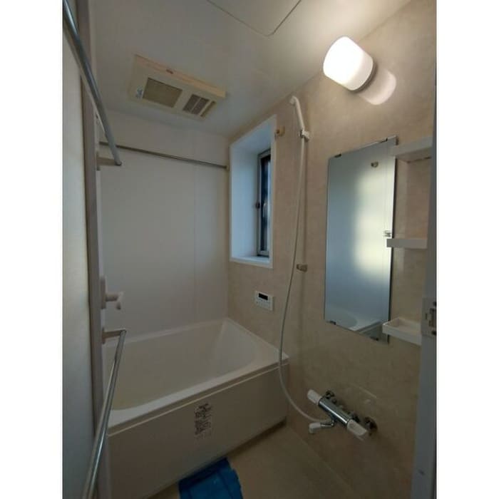 バス／シャワールーム等 FELICE