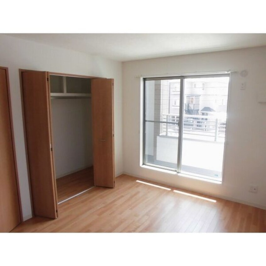 居室 シティアジマ B棟