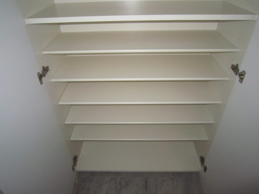 靴箱 Proceed金山２