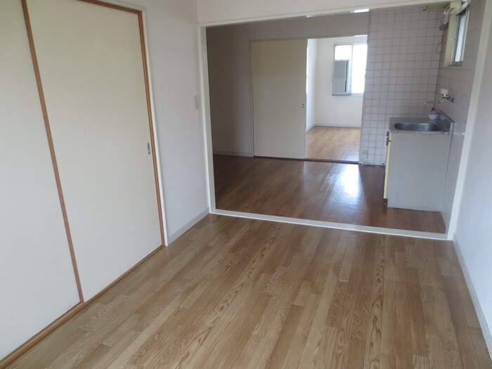 居室 サンシャインハイツ