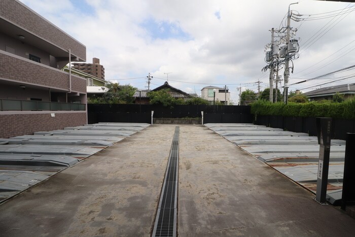 駐車場 ベレーサ本山