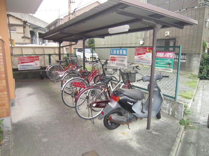 駐輪場 ア－バンハウスⅢ番館
