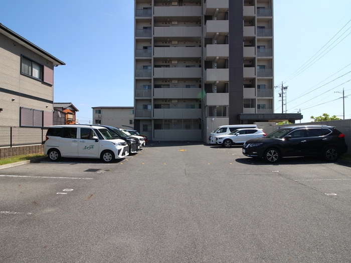 駐車場 ボヌ－ル