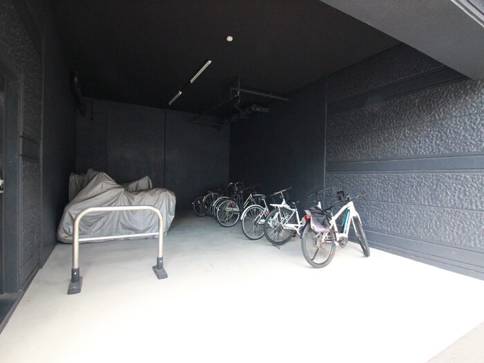 駐輪場 Casa VERDE