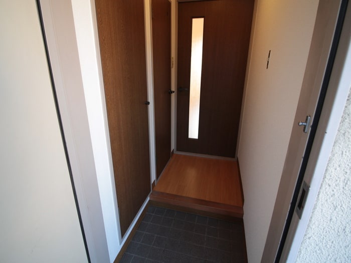 玄関 サクセス川原